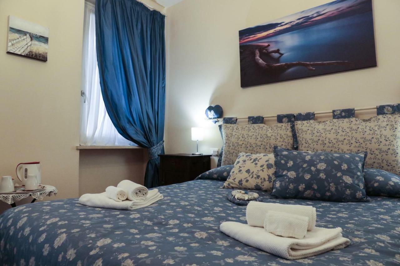 Double Room with Balcony,901786759:JPEG